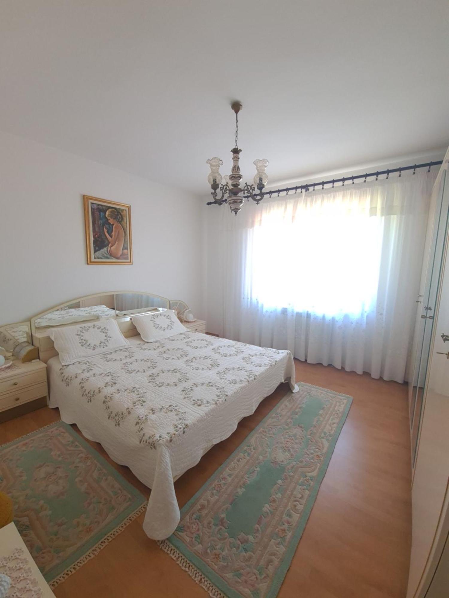 Apartment Eda Лабин Екстериор снимка